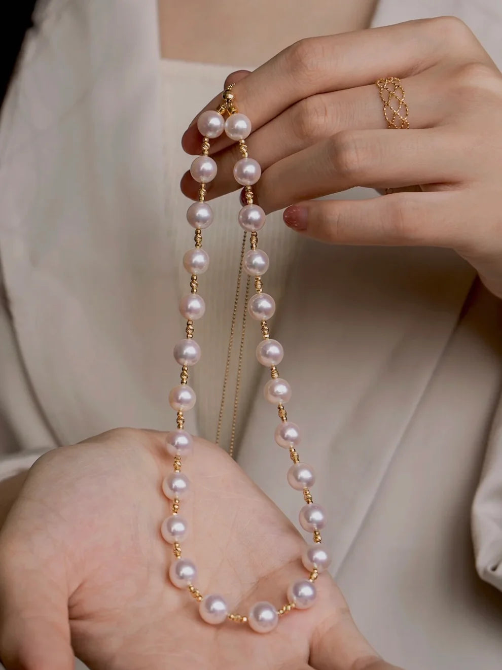 Collar Alba™